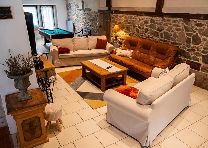 La Ferme 1807 Vosges, Jacuzzi, Sauna, Petanque *